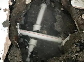德兴阳台漏水维修公司为您分享楼上楼下漏水怎么处理